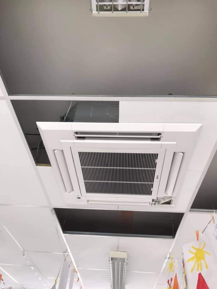Système de climatisation plafonnière Espira-de-l’Agly